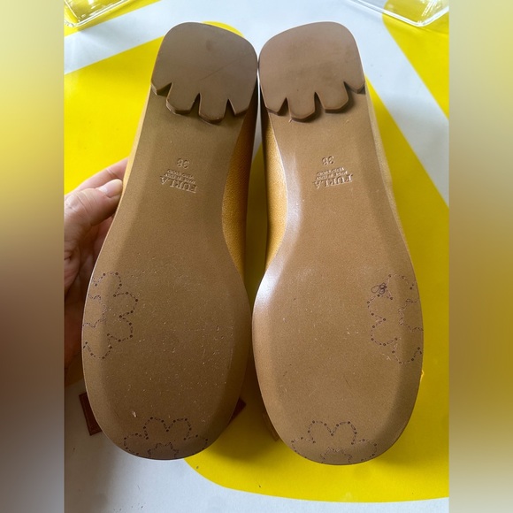 NWOT Furla Yellow Italian Leather Flats Bow Shoes Size EU 38 US 7.5 Mustard New - Picture 6 of 12